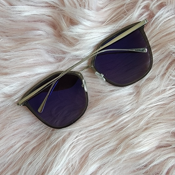 Derek Lam Nicole Sunglasses - Picture 3 of 8